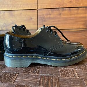 Dr. Martens Women's 1461 W Oxford,Black Patent size 38